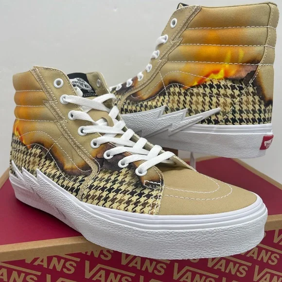 Vans Men’s Sk8-Hi Bolt (Big Reveal)
Taos Taupe Sneakers
VN0A5JIVAZP - Picture 11 of 16